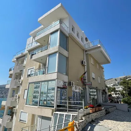 Apartment Sea Pearl Luxury Sarande